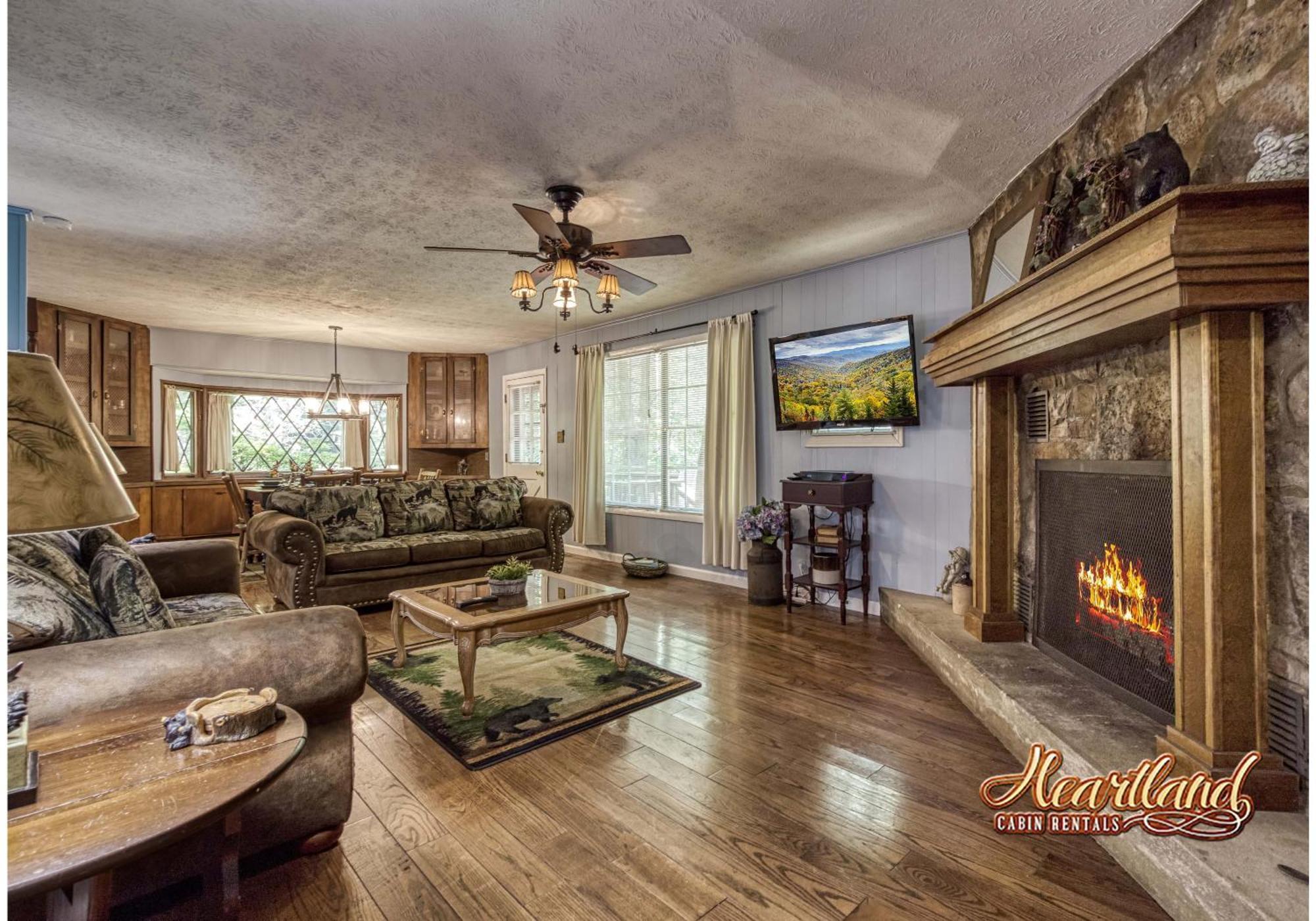 Leprechaun Island Villa Gatlinburg Exterior photo